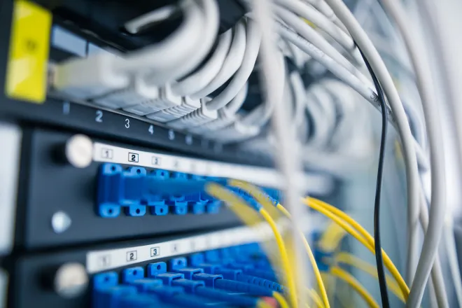 LWL- & CU-Datennetze